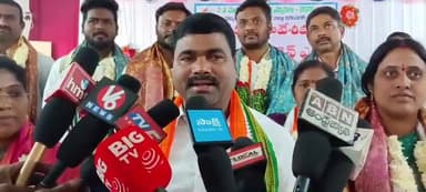 చొప్పదండి: చొప్పదండి మున్సిపల్ చైర్ పర్సన్ గా వడ్లూరి సరిత శుభాకాంక్షలు తెలిపిన ఎమ్మెల్యే మేడిపల్లి సత్యం