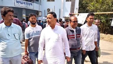 কেতুগ্রাম ১: কেতুগ্রাম-১ ব্লকে ‘যুবসাথী’ রেজিস্ট্রেশন ক্যাম্প পরিদর্শনে বিধায়ক শেখ শাহনওয়াজ, আবেদনকারীদের ভিড়