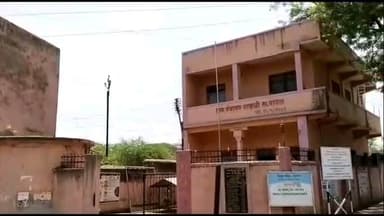 यावल: साकळी गावातील कारंजा चौकातून आयशर ट्रक मधील बॅटरी चोरी, यावल पोलीस ठाण्यात गुन्हा दाखल