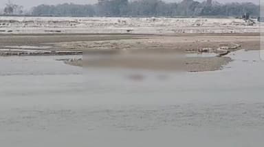 सुप्पी: मनियारी खरैया टोला: बागमती नदी में मिला शव, सीमा विवाद में उलझी दो थानों की पुलिस