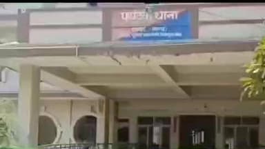 राजगीर: राजगीर में दिनदहाड़े महिला से ₹3 लाख की चेन झपटी, सीसीटीवी में कैद हुई वारदात