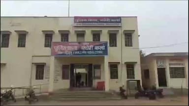 बुहाना: पचेरी कलां पुलिस ने दहेज प्रताड़ना मामले में 3 साल से फरार स्थायी वारंटी को श्रीडूंगरगढ़ से गिरफ्तार किया