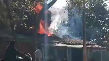 सतबरवा: एनएच 39, कसियाडीह में बंद होटल में शॉर्ट सर्किट से आग, सिलेंडर विस्फोट से मची अफरा-तफरी