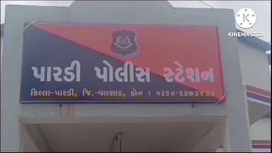 પારડી: પોલીસે ચાર રસ્તા ઓવરબ્રિજ પાસેથી મોપેડ પર લઈ જવાતા દારૂ સાથે ચાલકને ઝડપી પાડ્યો