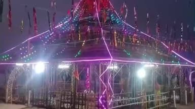 बिहिया: दोघरा गांव में हो रहे श्री विष्णु महायज्ञ में श्रद्धालुओं की भीड़ उमड़ रही है, नगर अध्यक्ष सचिन गुप्ता भी हुए शामिल