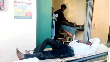 अल्बर्ट एक्का (जारी): शादी से लौट रहे युवकों की बाइक सात फीट गहरे खेत में गिरी, दो गंभीर, सीएचसी से डॉक्टर नदारद