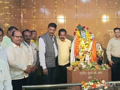 भद्रावती: पद्मशाली समाजाच्या वतीने महाशिवरात्र महोत्सव नगरसेवक व समाज बांधवांचा सत्कार