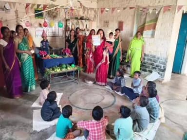 वाड्रफनगर: बच्चों के पोषण स्तर का होगा सटीक आंकलन, पिछड़ी जनजाति क्षेत्रों में सक्रिय अमला घर-घर जाकर माताओं को कर रहा प्रेरित