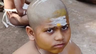 ಬಾದಾಮಿ: ಶಿವಯೋಗ ಮಂದಿರದಲ್ಲಿ ಶ್ರದ್ಧಾಭಕ್ತಿಗಳಿಂದ ಜರುಗಿದ ಲಿಂಗಧೀಕ್ಷೆ ಅಯ್ಯಾಚಾರ ಕಾರ್ಯಕ್ರಮ