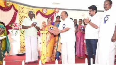 வண்டலூர்: நந்திவரம் கூடுவாஞ்சேரி பகுதியில் நடைபெற்ற சமுதாய வளைகாப்பு நிகழ்ச்சியில் அமைச்சர் தா.மோ.அன்பரசன் பங்கேற்றார்