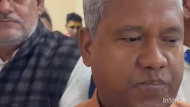 काशी चक: रामविलास पासवान पर विपक्ष की टिप्पणी पर मंत्री संतोष कुमार सुमन ने किया हमला, चिराग के साथ खड़े हुए