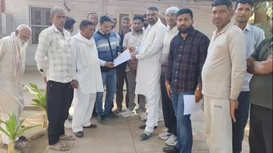 सिद्धमुख: पहाड़सर में रेलवे प्लेटफार्म पूर्व दिशा में बनाने और अंडरपास निर्माण की मांग, मंडल प्रबंधक को ज्ञापन दिया गया