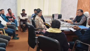 कुडू: कुडू में एसडीओ की अध्यक्षता में बैठक, फाइलेरिया उन्मूलन अभियान को सफल बनाने पर ज़ोर