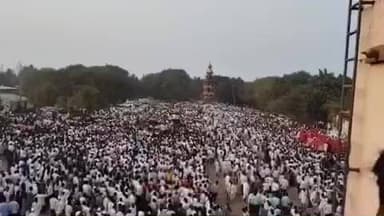 ಬಾದಾಮಿ: ವಿಜೃಂಭಣೆಯಿಂದ ಜರುಗಿದ ಏಷ್ಯಾ ಖಂಡದಲ್ಲಿಯೇ ಅತೀ ಎತ್ತರದ ಶಿವಯೋಗ ಮಂದಿರದ ಮಹಾರಥೋತ್ಸವ