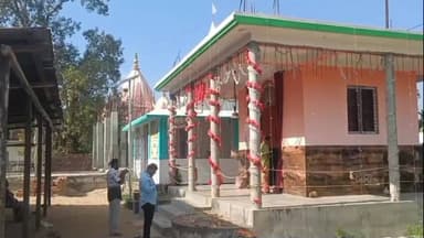 কমলপুর: মহা শিবরাত্রি তিথি শুরু হতেই ভক্তদের ঢল, কমলপুর কমলশ্বরী কালীবাড়িতে উপচে পড়া ভিড়