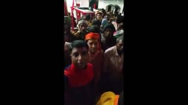 ठाकुरगंगटी: ठाकुर गंगटी के बस्ता पहाड़ी भूमफोड बूढ़ानाथ मंदिर में शिव विवाह पर उमड़ी श्रद्धालुओं की भीड़