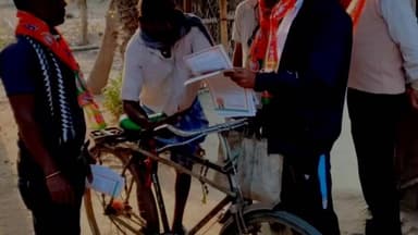 কাশীপুর: বুথ শক্তিশালী করার লক্ষ্যে কালিদহ অঞ্চলের ১ নং শক্তি কেন্দ্রের ৫৮ নম্বর বুথে বিজেপির বুথ বিজয় অভিযান