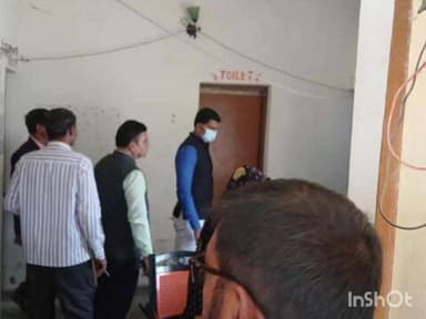 आलापुर: अंबेडकरनगर के भियांव ब्लॉक में सीडीओ आनंद कुमार शुक्ला ने विकास कार्यों की समीक्षा के लिए किया दौरा