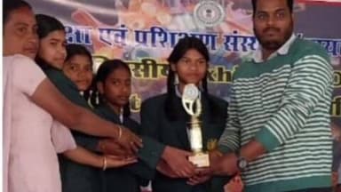 बसिया: शिक्षा एवं प्रशिक्षण संस्थान (डायट) में ‘कबाड़ से जुगाड़’ कार्यक्रम का सफल आयोजन