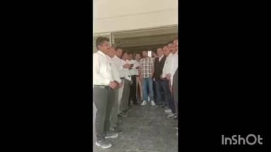 मनावर: करैरा में अधिवक्ता की हत्या के विरोध में मनावर के वकीलों ने काम बंद किया, सीएम को ज्ञापन सौंपा