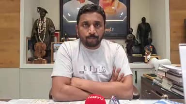 बार्शीटाकळी: दिवंगत उपमुख्यमंत्री अजित पवार यांच्या विमानात तीन ते चार स्फोट झाले आहेत आमदार अमोल मिटकरी यांचा संशय