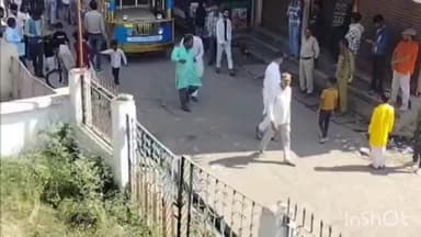 गुलाबगंज: गुलाबगंज में धार्मिक आयोजन के लिए निकली कलश यात्रा, बड़ी संख्या में श्रद्धालु हुए शामिल