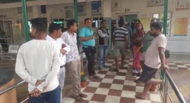 ଗ୍ରାମ୍ୟ ଉନ୍ନୟନ ବିଭାଗର ରାସ୍ତା କାମ ଚାଲିଥିବା ବେଳେ ଟ୍ରାକ୍ଟର ଚକାତଳେ ଚାପିହେଇ ଶ୍ରମିକ ମୃତ । ସୁଚନା ଅନୁଯାୟୀ ବାଲେଶ୍ବର ଜିଲ୍ଲା ଭୋଗରାଇ...