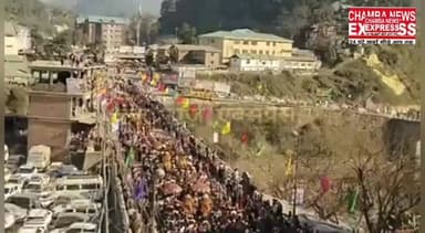 मंडी अंतरराष्ट्रीय महाशिवरात्रि मेले का आगाज स्थानीय देवताओं ने भी शिरकत कर दिया आशीर्वाद
#CMOHimachal #DCMandi #himach...