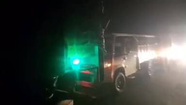 कुंडम: सदाफल बायपास के पास सड़क हादसा: तेज रफ्तार बाइक ने पीछे से टक्कर मारी, दो घायल