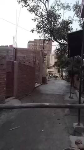 आज कल रोड में भी राजनीतिक हो रही है
वार्ड नंबर 03 बहेड़ा मेकही नीचा तो कही ऊंचा कर दिया जाता है वो भी जाती बाद के अनुसार