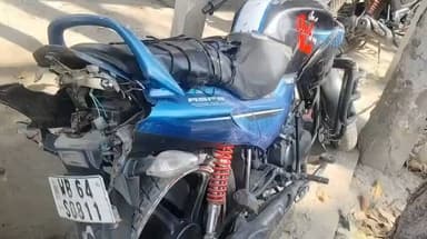 আলিপুরদুয়ার ২: বাইক দুর্ঘটনায় জাতীয় সড়কের দুর্গা বাড়ি এলাকায় পিষে দিল বাইক চালককে দূরপাল্লার গাড়ি