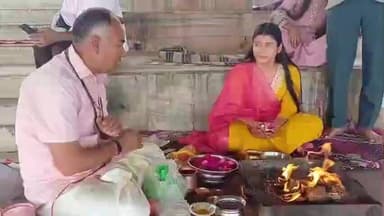 पुष्कर: फाल्गुन मास की सर्व पितृ व देवकार्य अमावस्या के मौके पर मंगलवार को पुष्कर के ब्रह्म सरोवर में हुआ विशेष स्नान