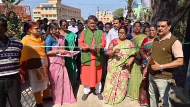 হরিপাল: সিঙ্গুরে কৃষি খামার সংলগ্ন রাস্তার উদ্বোধন, শুরু BKSY প্রকল্পে বিন্দু-ফোয়ারা সেচের যন্ত্রাংশ বিতরণ