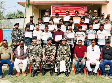 सिकटी: सिकटी में एसएसबी के कौशल विकास कार्यक्रम के तहत 12 दिवसीय मोटर ड्राइविंग प्रशिक्षण का हुआ समापन