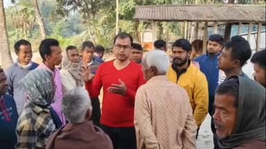 কোচবিহার ২: কোচবিহার ঢান্ডিংগুড়ি খয়রাতিবাড়ি এলাকায় জনসংযোগ যাত্রা করলেন তৃণমূলের ব্লক সভাপতি সহ নেতৃত্বরা