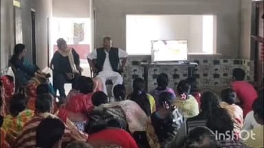 জামালপুর: লক্ষী এলো ঘরে ছায়াছবি প্রদর্শনীর আয়োজন জামালপুর ২ পঞ্চায়েত এলাকায় ব্লক সভাপতি উপস্থিতিতে