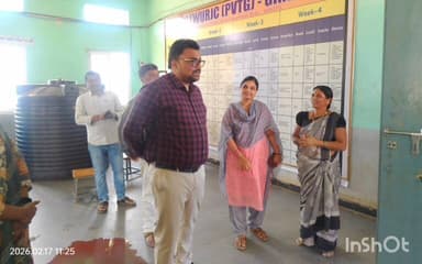 అచ్చంపేట: విద్యార్థులకు మెరుగైన వసతులు కల్పించాలి: జిల్లా కలెక్టర్ బాధావత్ సంతోష్