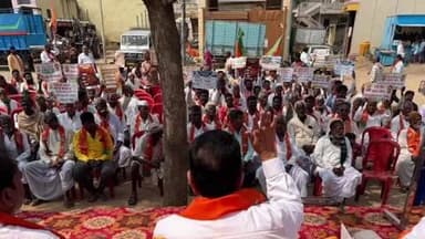 ನರಗುಂದ: ಚಿಕ್ಕನರಗುಂದ ಗ್ರಾಮದಲ್ಲಿ ವಿಬಿ-ಜಿ ರಾಮ್-ಜಿ ಯೋಜನೆಯ ಜಾಗೃತಿ ಕಾರ್ಯಕ್ರಮ