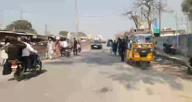 अमरिया: अमरिया मार्केट में ट्रैफिक का दम घुटा, हाईवे पर ब्लॉक कार्यालय और थाना मोड़ के सामने नियमों की उड़ रही धज्जियाँ