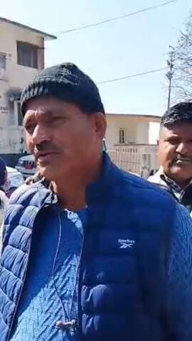 पोखरी: आली जिलासू मोटर मार्ग निर्माण को लेकर पूर्व कैबिनेट मंत्री राजेन्द्र भंडारी ने लोकनिर्माण विभाग की लापरवाही पर उठाए सवाल