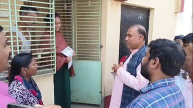 পুরাতন মালদা: সামনে বিধানসভা নির্বাচন। পুরাতন মালদা এলাকায় বিজেপির গৃহসম্পর্ক অভিযান