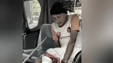 कळमनूरी: अपघात ग्रस्त व्यक्तीला आमदार संतोष बांगर यांनी केली आर्थिक मदत