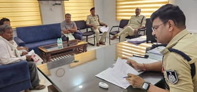 निवाली: बड़वानी पुलिस अधीक्षक कार्यालय में हर सप्ताह की तरह जनसुनवाई का आयोजन हुआ