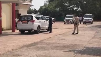 खकनार: एमपी बोर्ड परीक्षा का पेपर वायरल, कलेक्टर ने केंद्र अध्यक्ष और शिक्षिका को निलंबित कर खकनार थाने में भेजा केस