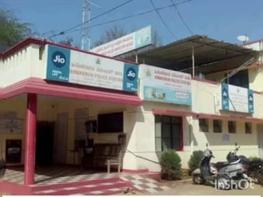 ಹಿರೇಕೆರೂರು: ಯತ್ತಿನಹಳ್ಳಿ ಎಂ ಕೆ ಗ್ರಾಮದಿಂದ ಅಬಲೂರ್ ಗ್ರಾಮದ ರಸ್ತೆಯಲ್ಲಿ ಇಸ್ಪೀಟ್ ಜೂಜಾಟ್ ಪ್ರಕರಣ ದಾಖಲು