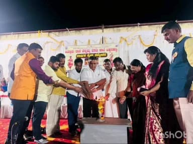 ಶಿಗ್ಗಾಂವ: ಜಾಕ್ಕನಕಟ್ಟಿ ಗ್ರಾಮದಲ್ಲಿ ವಾರ್ಷಿಕ ಸ್ನೇಹ ಸಮ್ಮೇಳನ ಉದ್ಘಾಟಿಸಿದ ಶಾಸಕ ಪಠಾಣ್