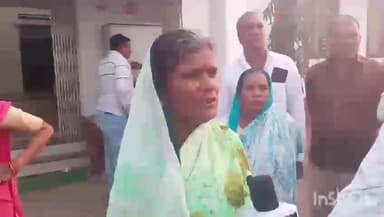 आठनेर: सावंगी में शासकीय भूमि पर अवैध निर्माण का मामला पहुंचा थाने, ग्रामीणों ने थाना प्रभारी को सौंपा ज्ञापन