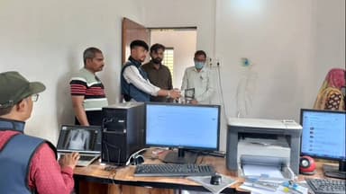 જેતપુર પાવી: સિહોદ ખાતે એક્સ-રે નિદાન કેમ્પ અને ટીબી મુક્ત પંચાયત ટીબી મુક્ત ભારત અંતર્ગત કોમ્યુનિટી મીટીંગ યોજાઈ.