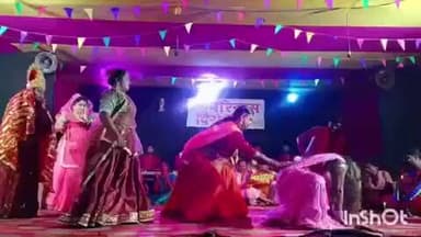 मनेर: नगवां गांव में पूर्व मंत्री की जयंती पर लोक मगही नाटक का मंचन