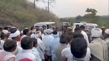 झौथरी: सुराता में मार्बल माइंस में क्रेन की लोहे की केबल टूटने से ऑपरेटर की मौत, हिटाची उतारते समय हुआ हादसा